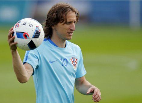 官方：苏超扬州队公开招募下赛季主教练、助教与球员